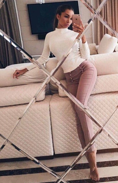 Проститутка Питера Алина  с 4 размером груди предлагает интим услуги у метро Ломоносовская  +7(981)155-42-85 