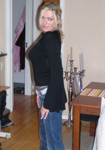 Индивидуалка Питера Лера с 4 размером груди предлагает интим услуги у метро Бухарестская  +7(911)830-21-77 - фото 2