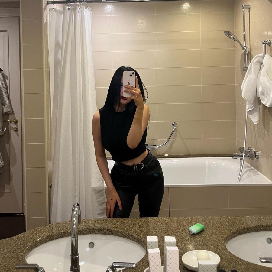 Индивидуалка Питера Виталия с 2 размером груди предлагает интим услуги у метро Академическая  +7(981)809-84-20 - фото 2