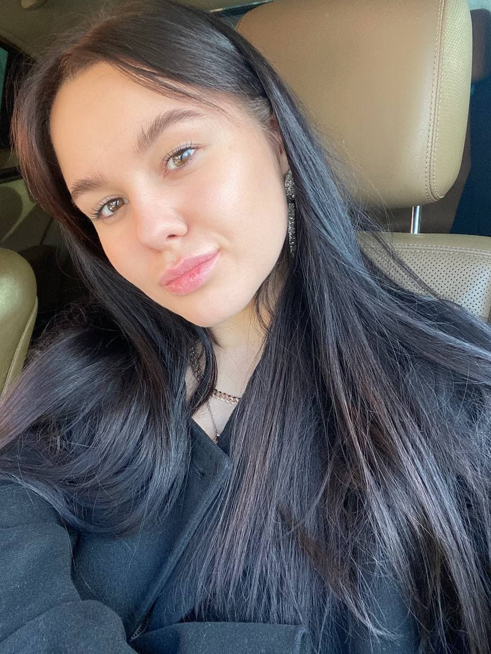 Проститутка Питера Вика с 3 размером груди предлагает интим услуги у метро Улица Дыбенко  +7(981)214-21-80 