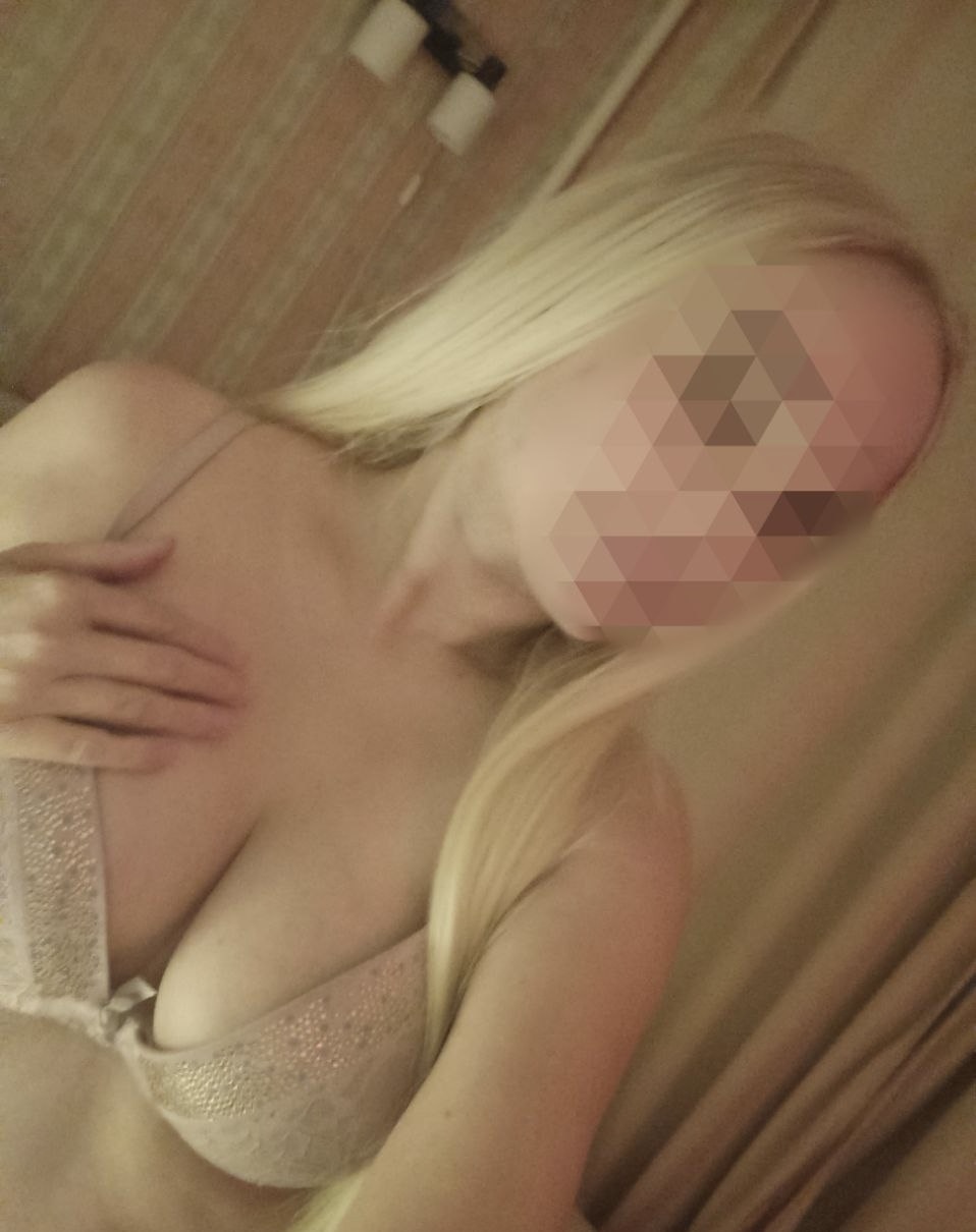 Индивидуалка Питера Вика с 4 размером груди предлагает интим услуги у метро Звездная  +7(981)214-21-80 - фото 5